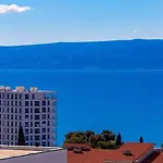 Apartment Angel